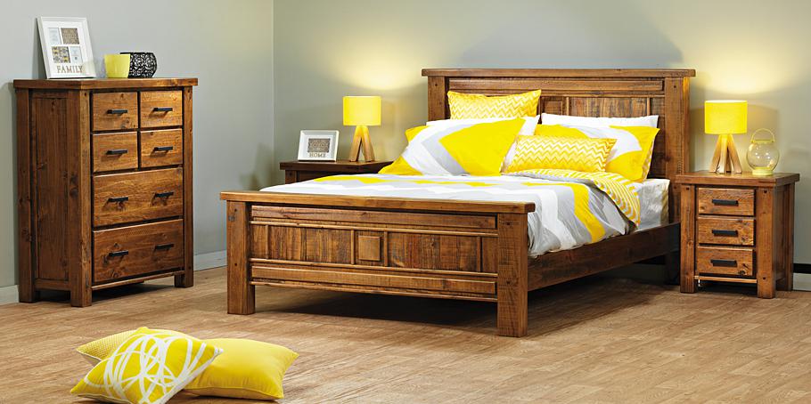 5-Piece Queen Bedroom Set Wooden